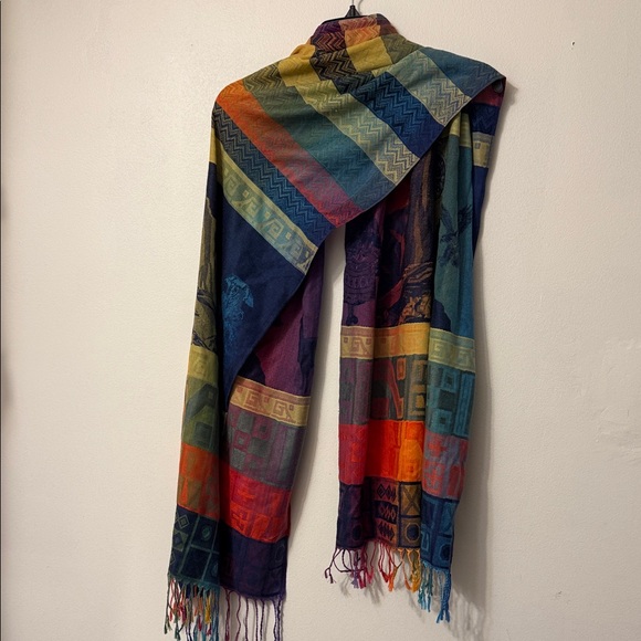 Multicolor Patterned Scarf - Picture 2 of 4